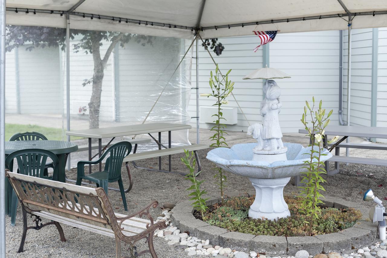Dew Drop Inn Форкс Екстер'єр фото