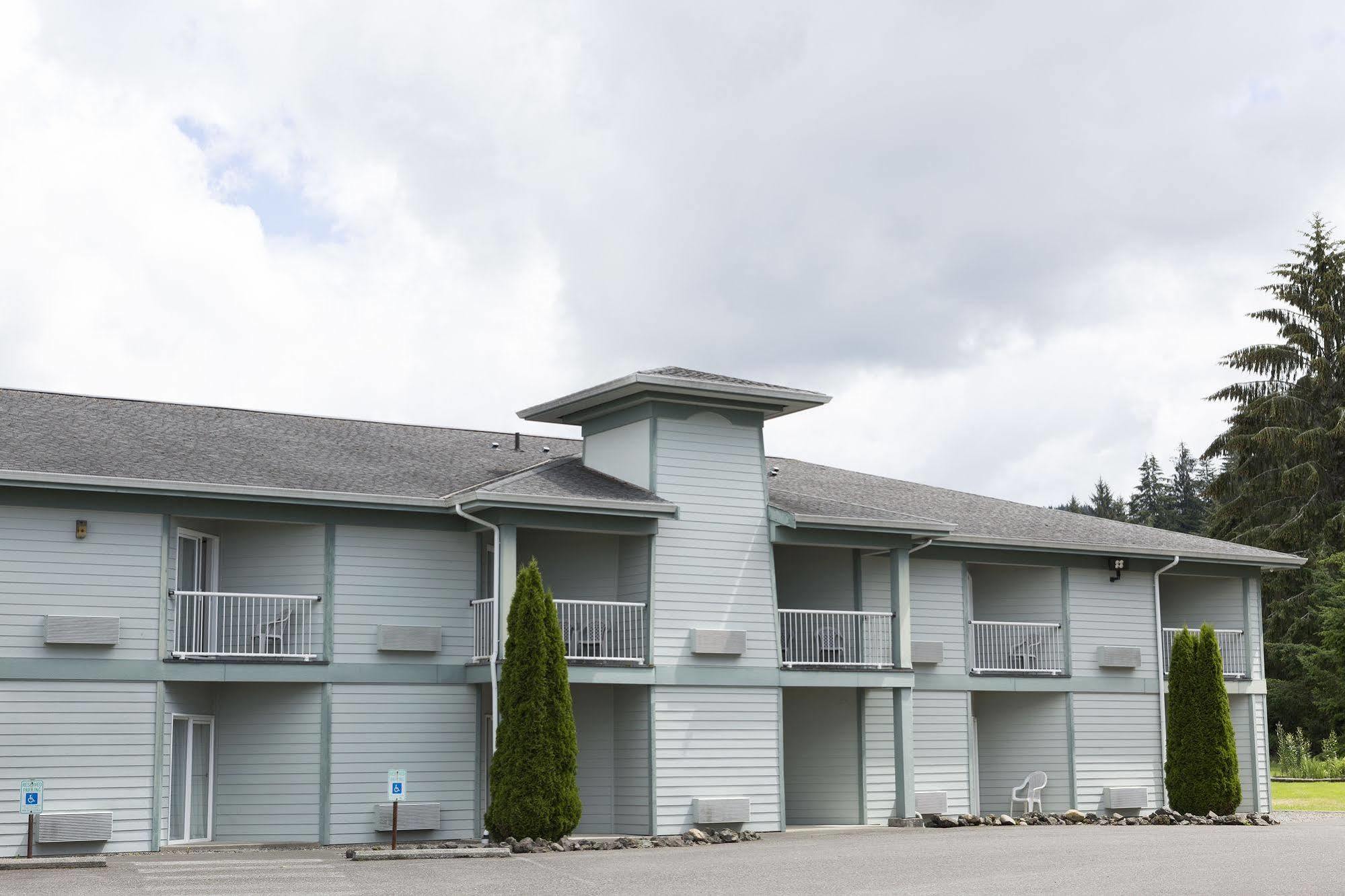 Dew Drop Inn Форкс Екстер'єр фото