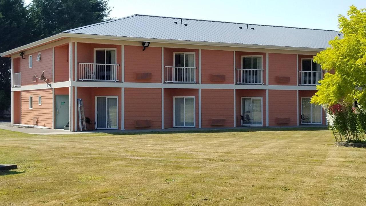 Dew Drop Inn Форкс Екстер'єр фото