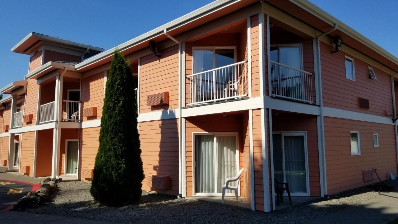 Dew Drop Inn Форкс Екстер'єр фото